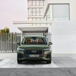 Foto frontale nuovo Audi Q5 2020
