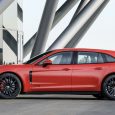 Immagine fiancata nuova Porsche Panamera 2020