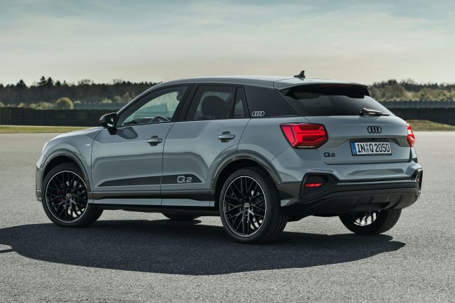 Immagine fiancata nuova Audi Q2 restyling 2020 1 Immagine fiancata nuova Audi Q2 restyling 2020 1