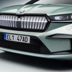 Immagine frontale Skoda Enyaq