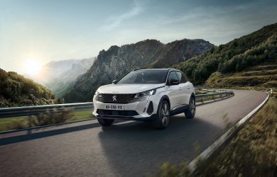 Listino prezzi nuovo Peugeot 3008 restyling 2021