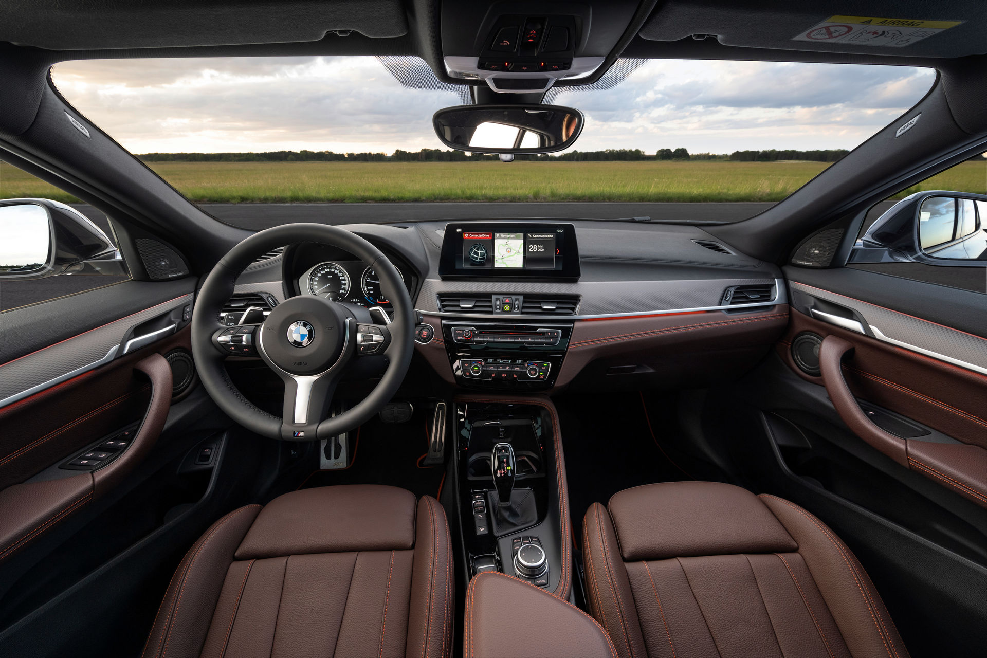Interni nuova BMW X2 M Mesh Edition
