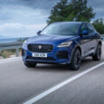 Jaguar E Pace con nuovi fari a Led 2021