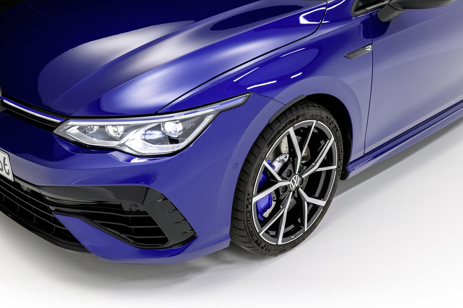 Dettagli nuova VW Golf R 2021