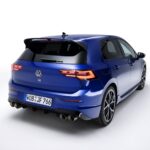 Foto posteriore nuova Volkswagen Golf R 2021
