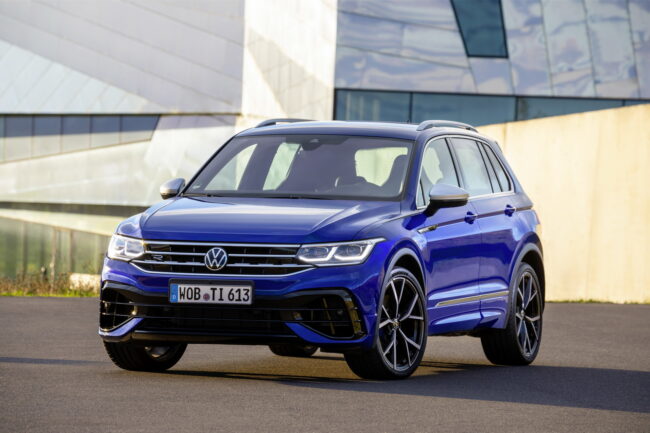 Immagine frontale nuovo Volkswagen Tiguan R 2021 Immagine frontale nuovo Volkswagen Tiguan R 2021