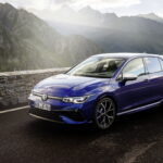 Nuova Volkswagen Golf R 2021 da 320 cavalli