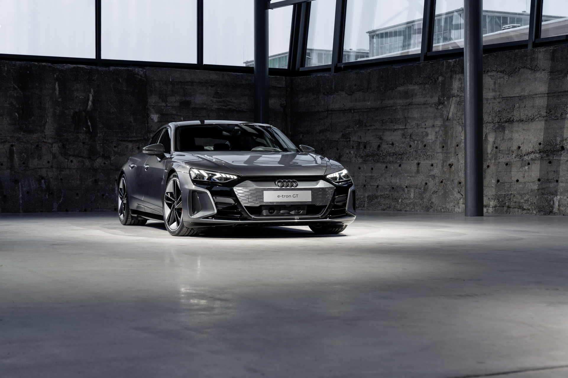 Nuova Audi e tron GT