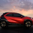 Concept nuova Toyota Aygo X 2022 immagine fiancata