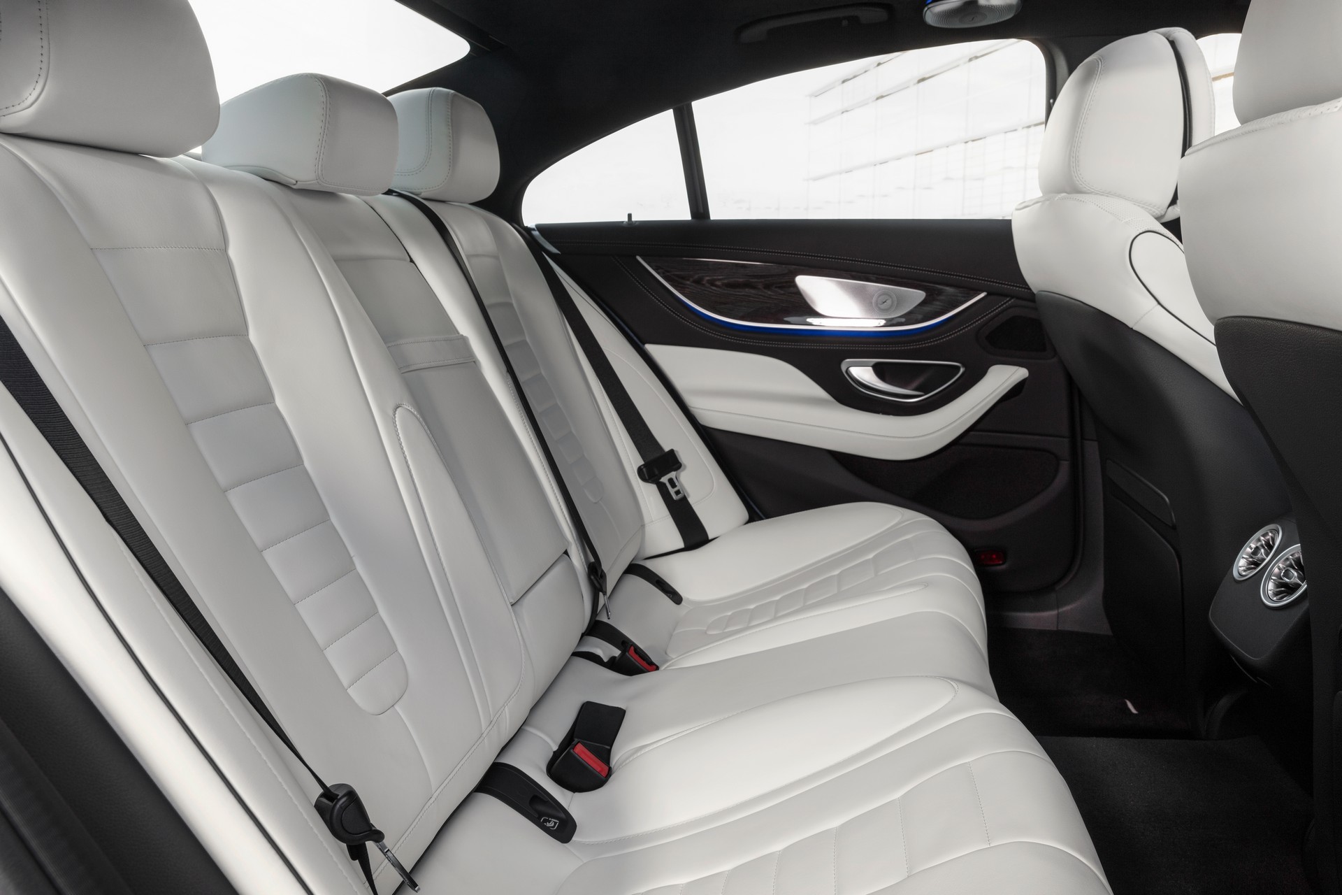 Sedili posteriori nuova Mercedes CLS 2021