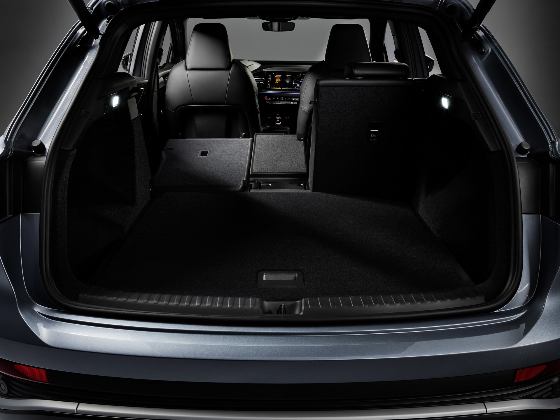 Immagine bagagliaio Audi Q4 e tron
