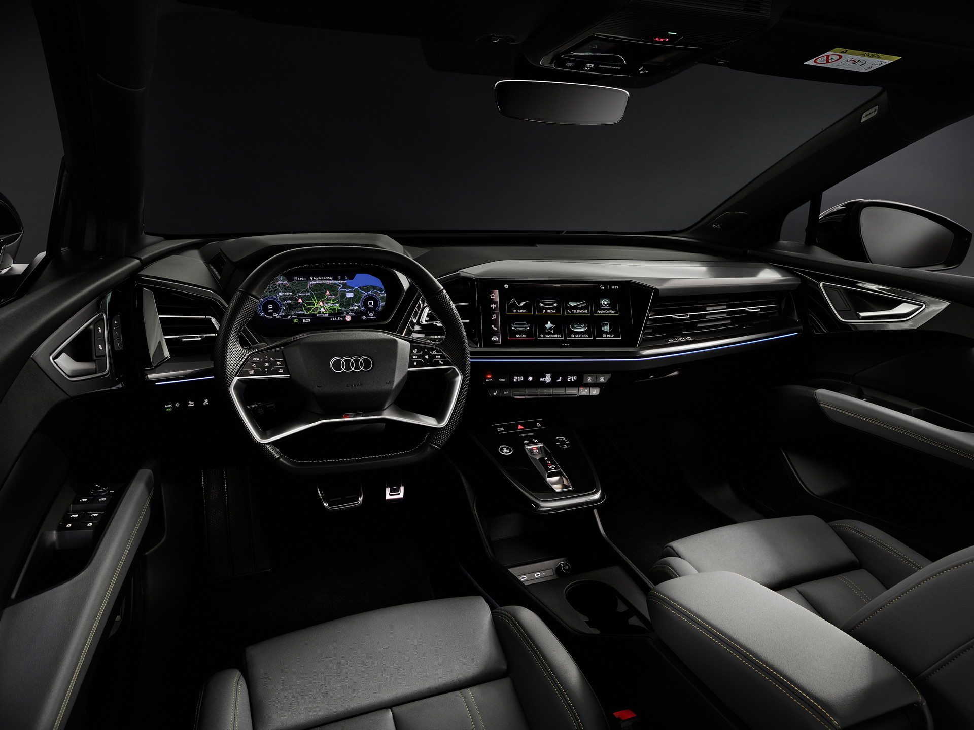 Immagine interni nuova Audi Q4 e tron
