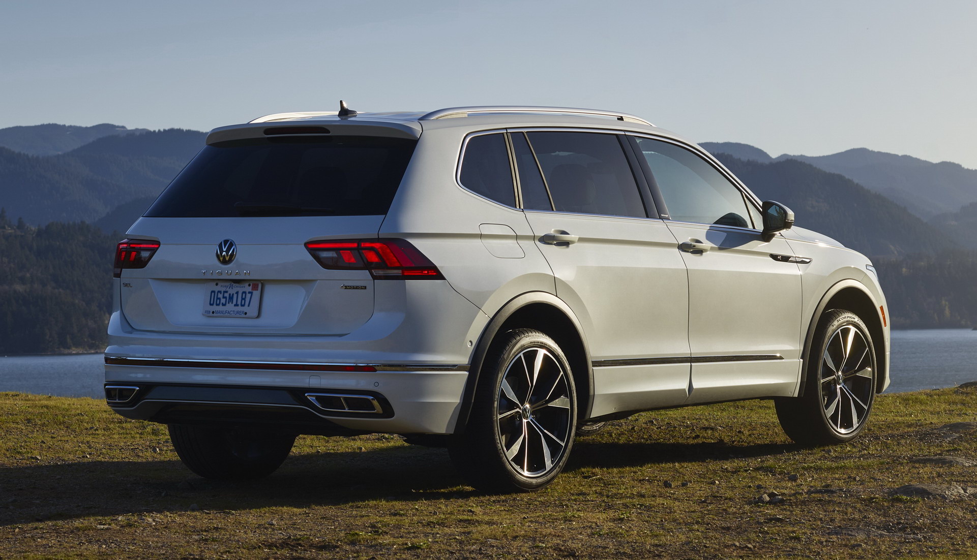 Posteriore nuovo Volkswagen Tiguan Allspace a 7 posti 2021