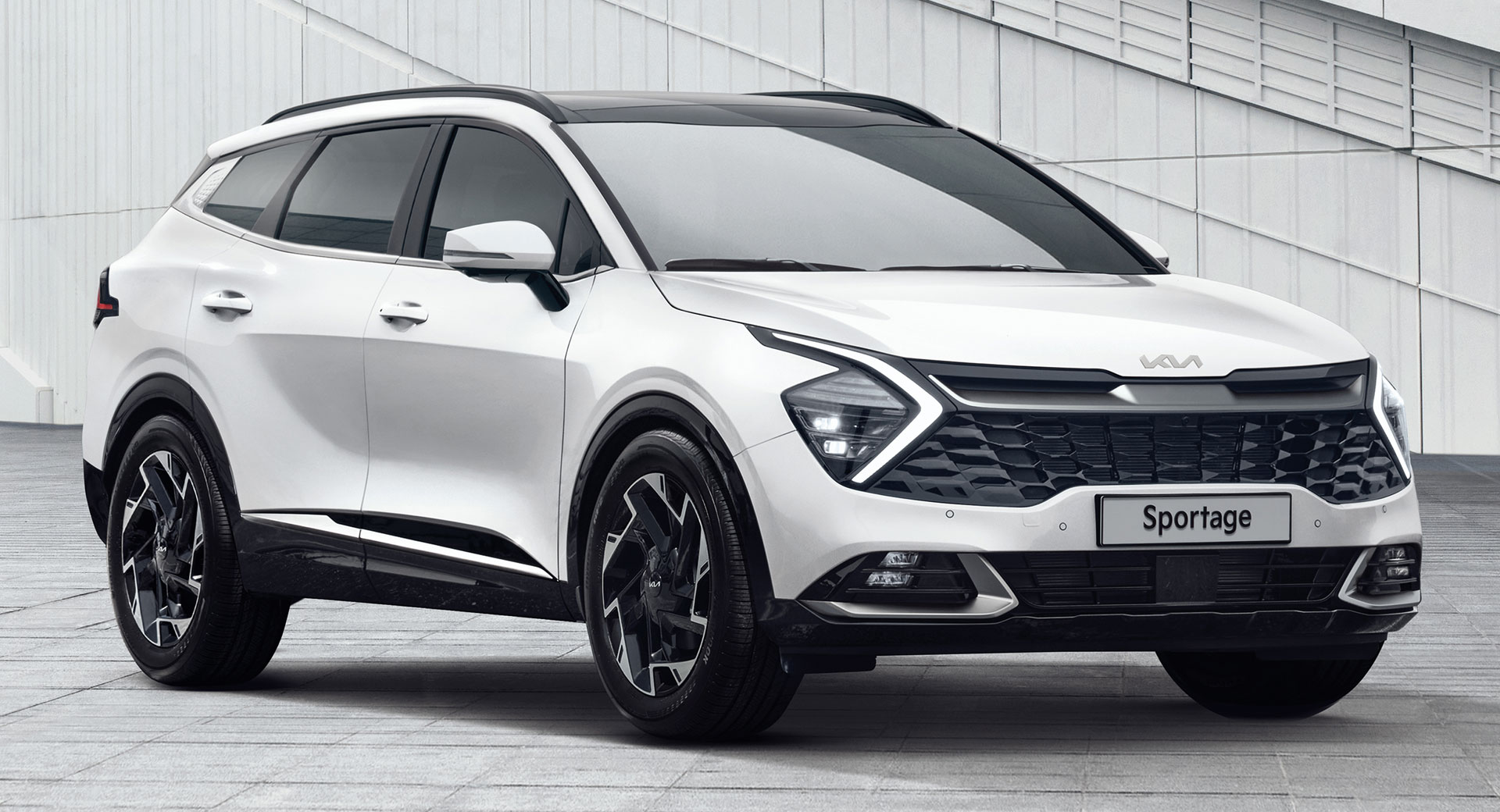 Immagine frontale nuova Kia Sportage 2022