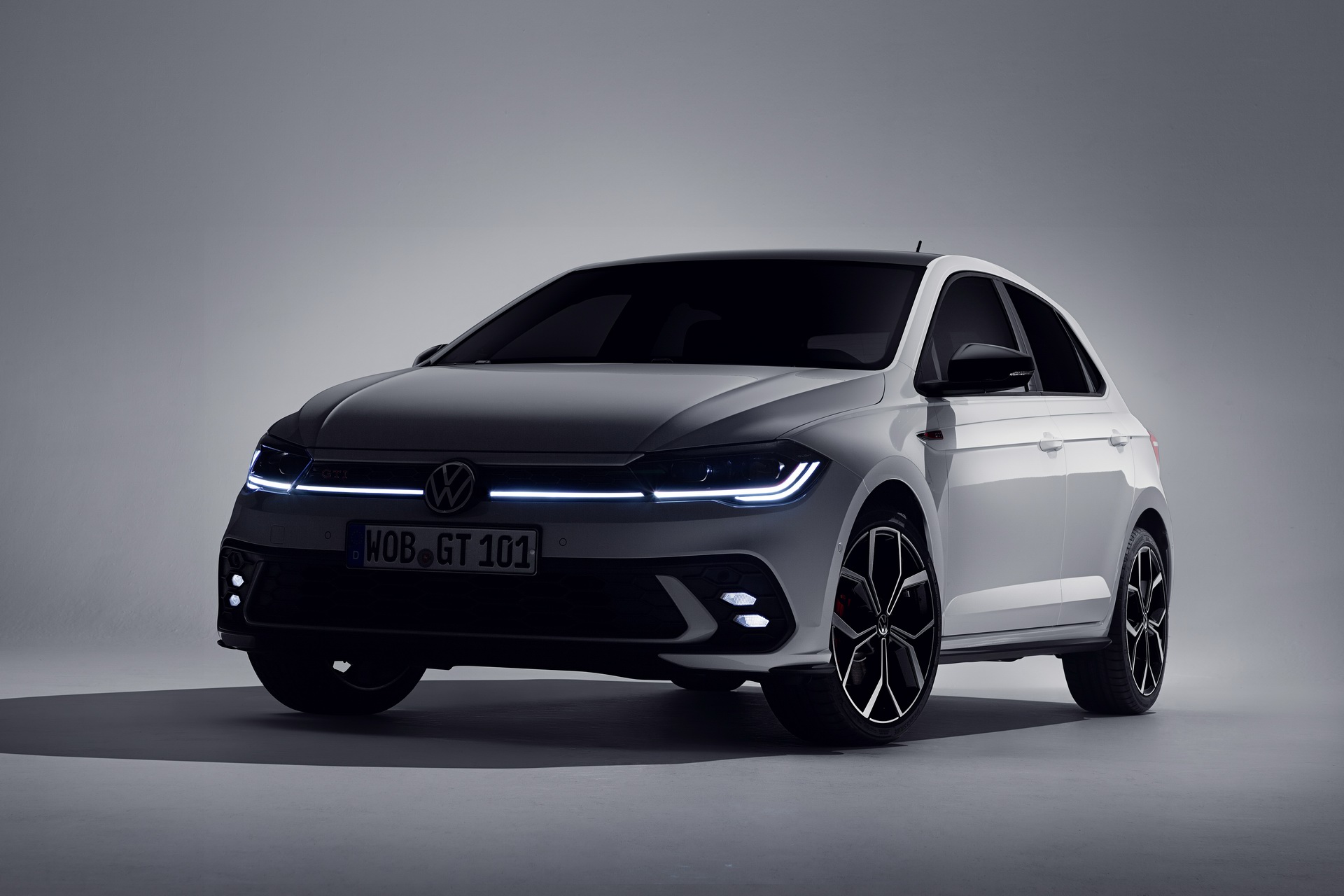 Nuova stiscia luminosa a led VW POLO GTI 2021