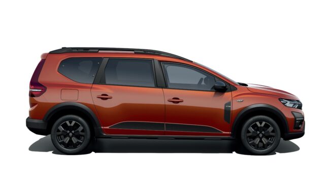 Fiancata Dacia Jogger