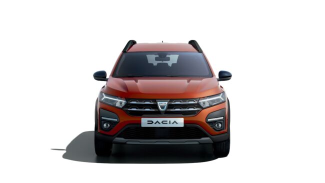 Immagine frontale nuova Dacia Jogger
