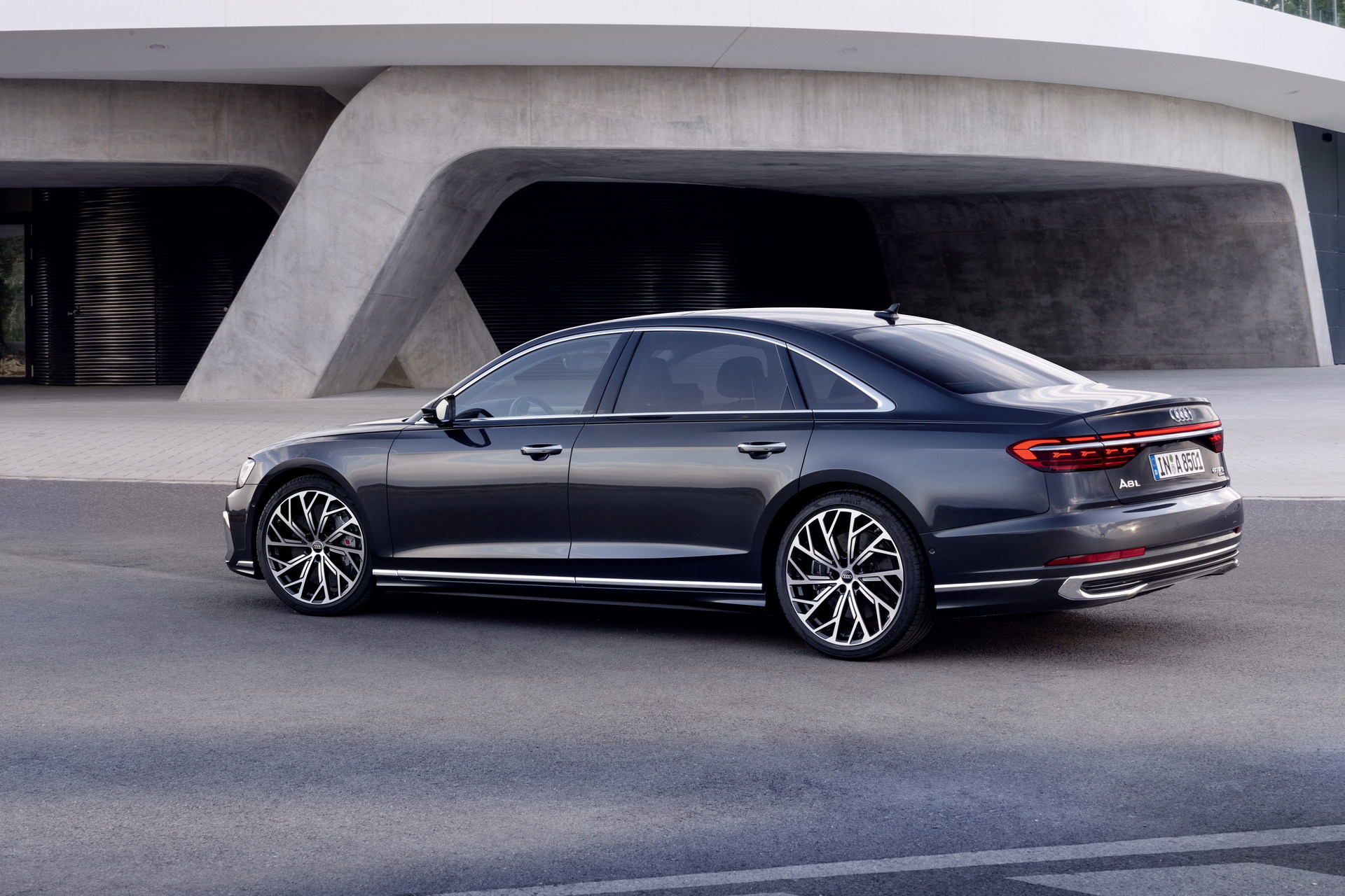 Foto nuova Audi A8 restyling 2022