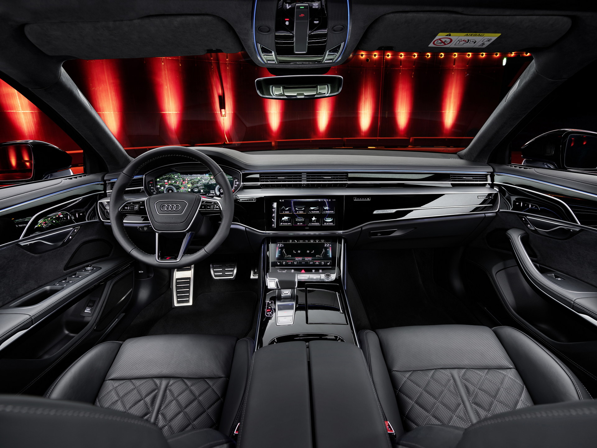 Immagine interni nuova Audi A8 2022
