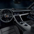 Foto interni nuova Porsche Turbo S Taycan Sport Turismo 2022