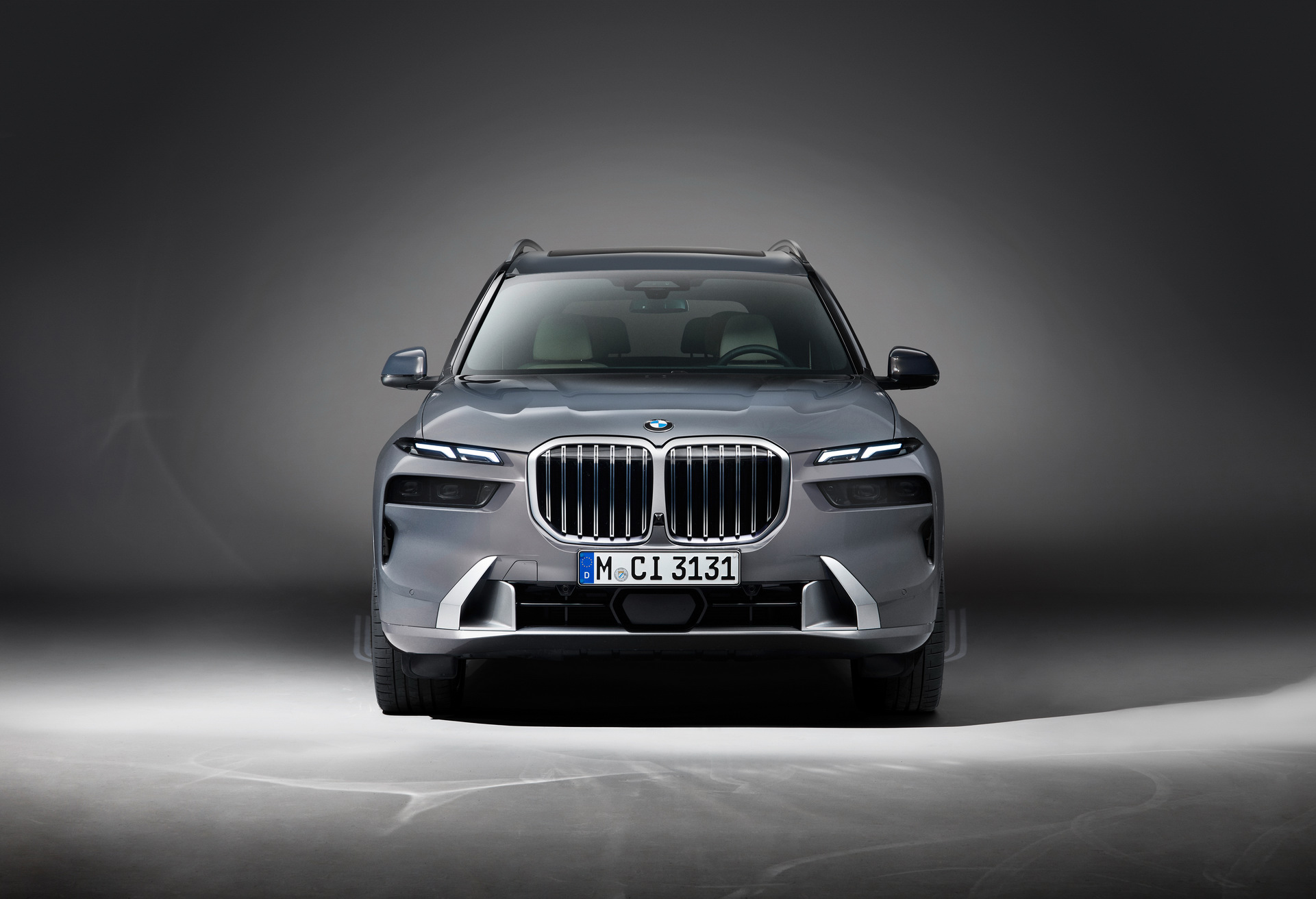 Frontale nuovo BMW X7 restyling 2022