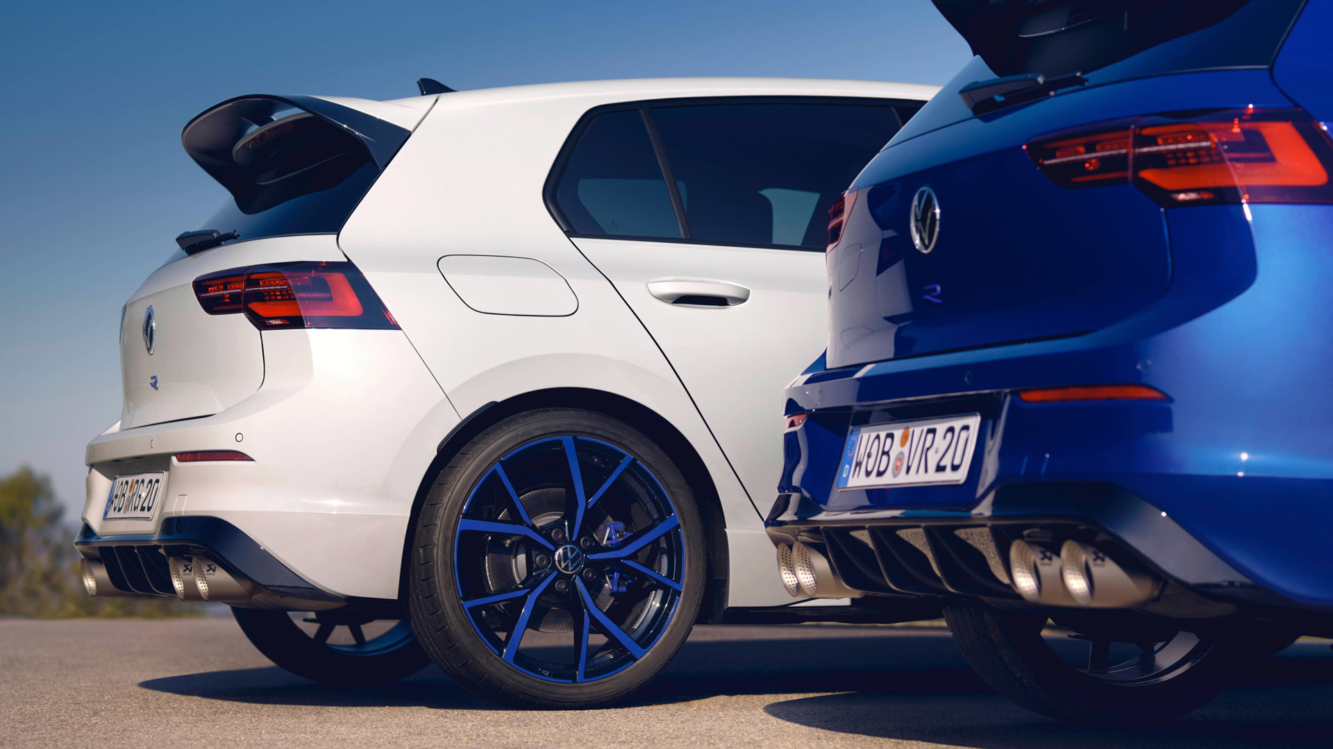 Nuove Volkswagen Golf R 20 Years Edition