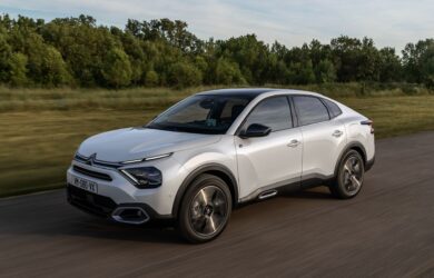 Foto Dimensioni Nuova Citroen C4X 2022