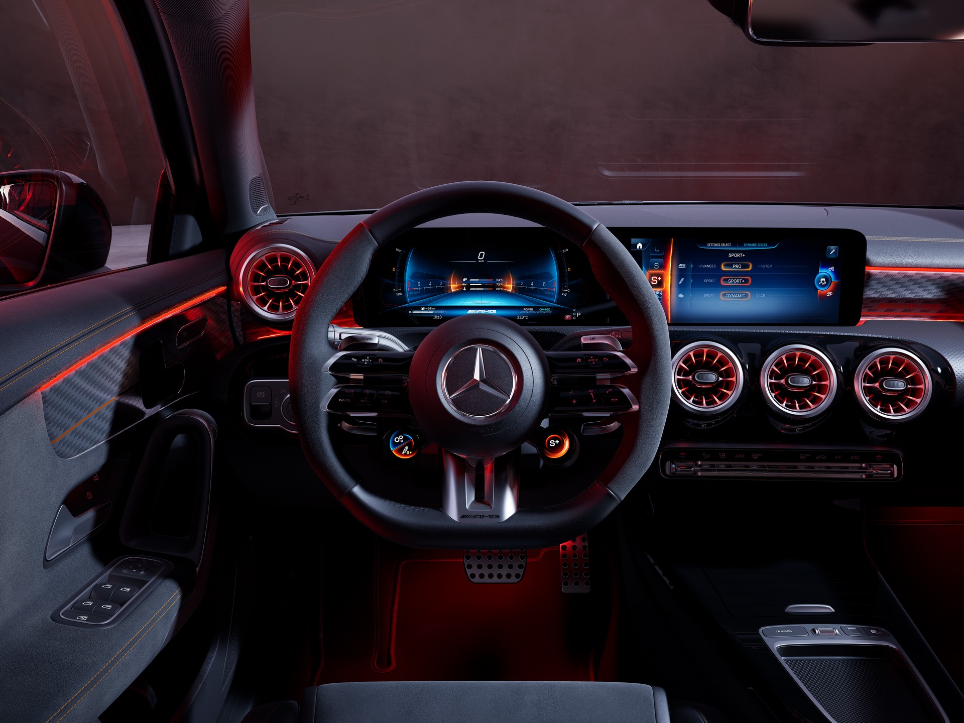 Volante nuova Mercedes AMG