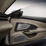 Dettagli interni portiera Maserati GranTurismo Modena 2023