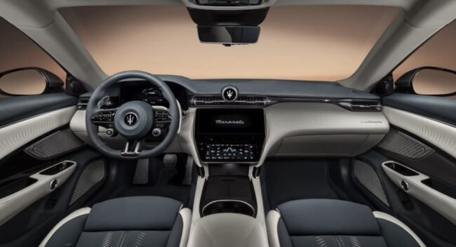 Foto interni Maserati GranTurismo elettrica Folgore Foto interni Maserati GranTurismo elettrica Folgore