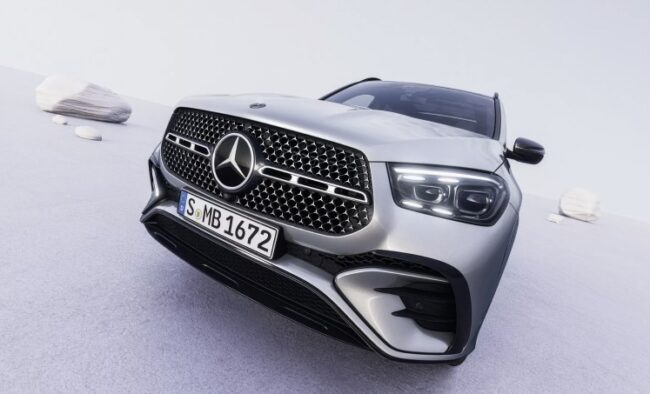 Nuovo frontale Mercedes GLE 2023
