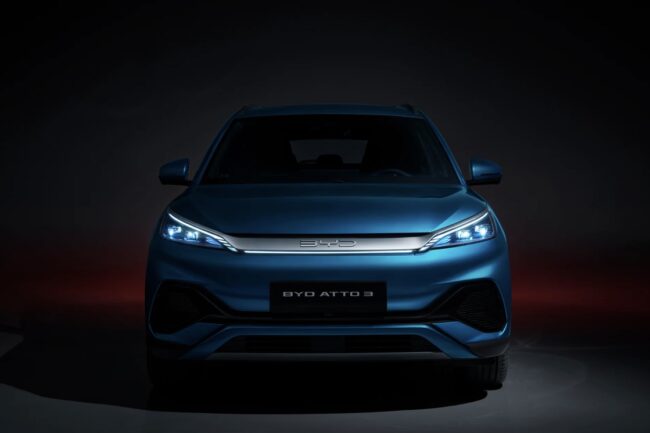 Frontale nuovo suv elettrico BYD ATTO3 Frontale nuovo suv elettrico BYD ATTO3