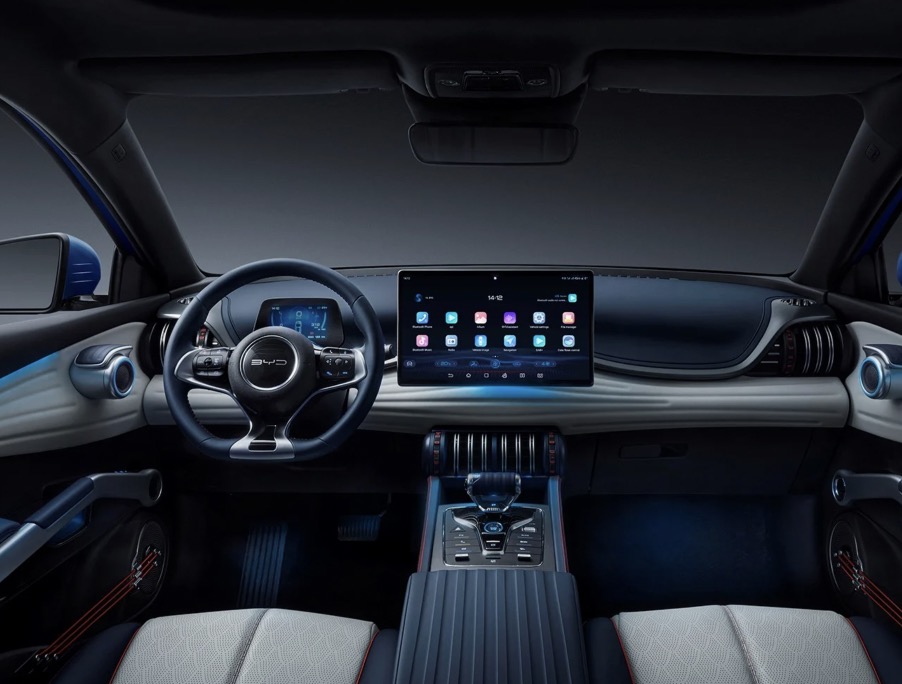 Nuovo suv cinese BYD ATTO 3