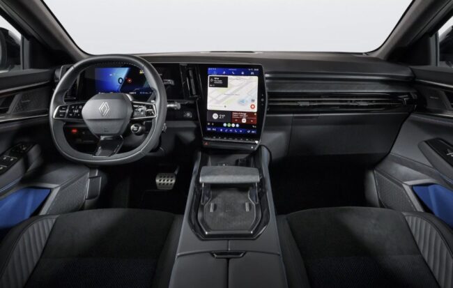 Foto interni nuovo suv Renault Rafale 2024 Foto interni nuovo suv Renault Rafale 2024