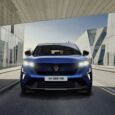 Immagine frontale nuovo Renault Rafale 2024