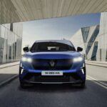 Immagine frontale nuovo Renault Rafale 2024