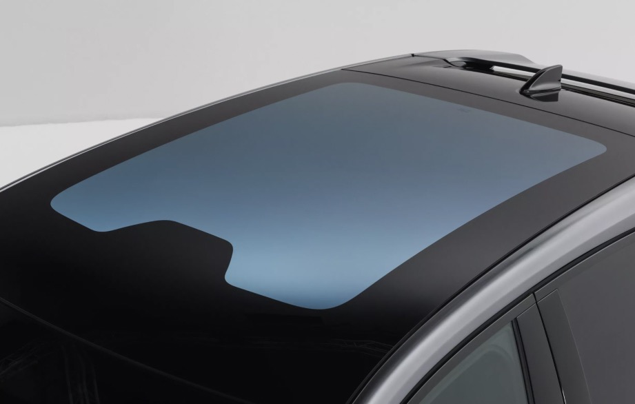 Nuovo tetto panoramico Renault Rafale 2024
