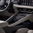 Dettagli interni nuovo Macan Turbo