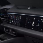 Triplo schermo nuova Porsche Macan 2024