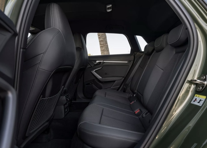 Sedili posteriori Audi A3 2024