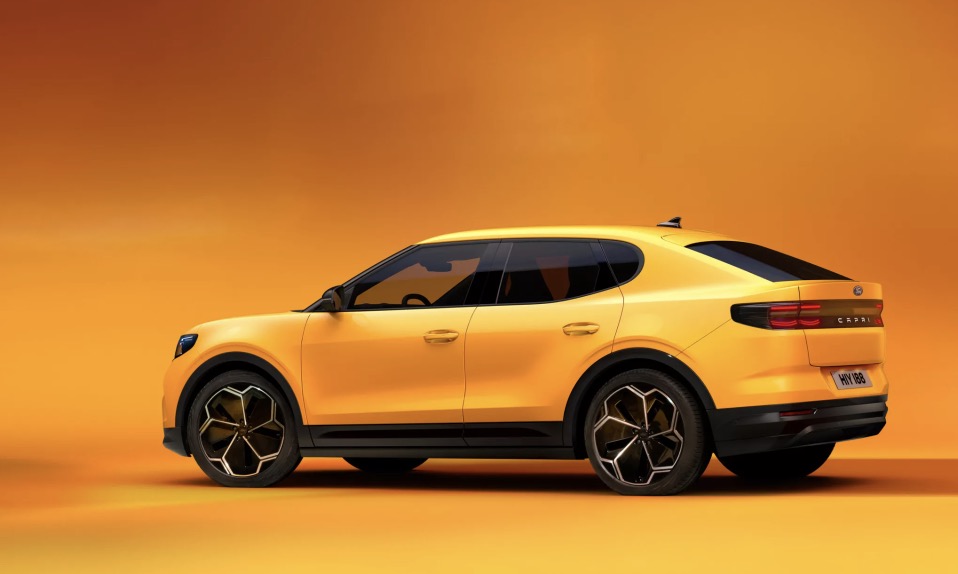 Foto nuova Ford Capri 2024