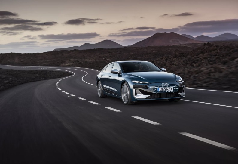 Nuova elettrica Audi S6 e tron
