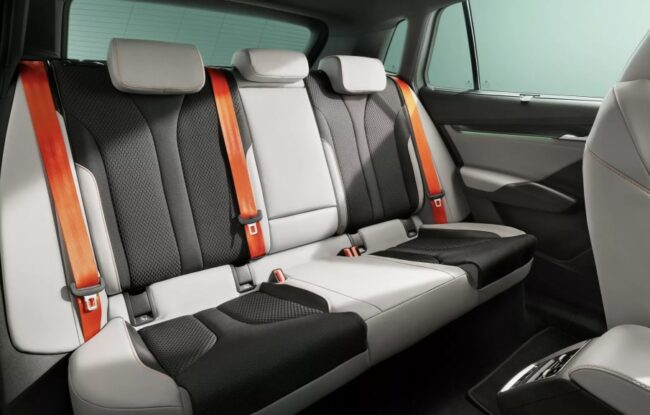 Sedile posteriore Skoda Elroq elettrico Sedile posteriore Skoda Elroq elettrico