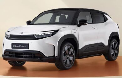 Foto Dimensioni Motori Nuova Toyota Urban Cruiser 2025