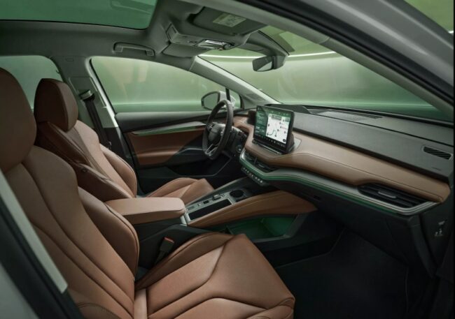 Foto abitacolo nuova Skoda Enyaq 2025 coupè Foto abitacolo nuova Skoda Enyaq 2025 coupè
