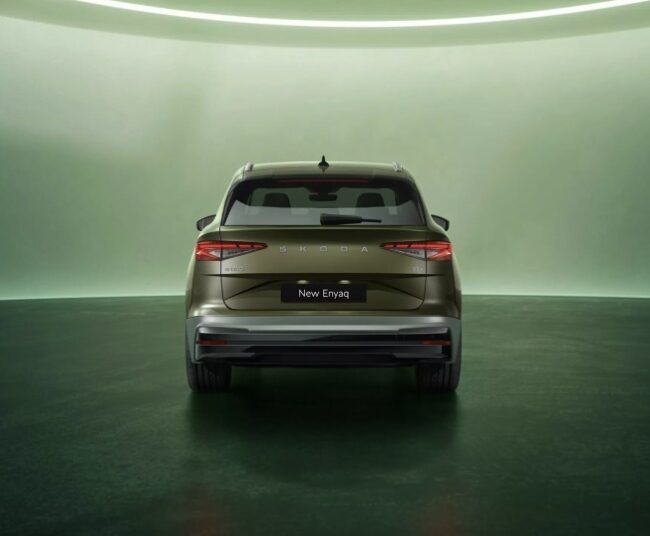 Foto posteriore nuova Skoda Enyaq 2025 Foto posteriore nuova Skoda Enyaq 2025