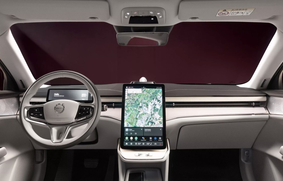 Foto interni nuovo Volvo ES90