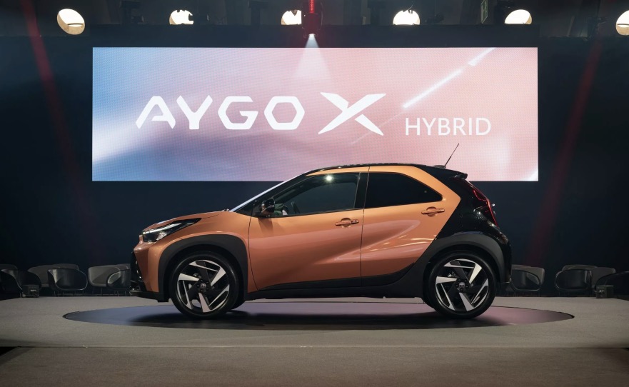 Nuova Toyota Aygo X 2025 hybrid