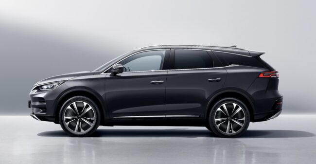 Fiancata nuova BYD TANG 2025