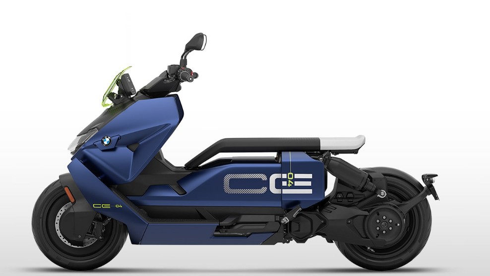 Nuovo Scooter Elettrico BMW CE 04 colore Gravity Blu Nuovo Scooter Elettrico BMW CE 04 colore Gravity Blu